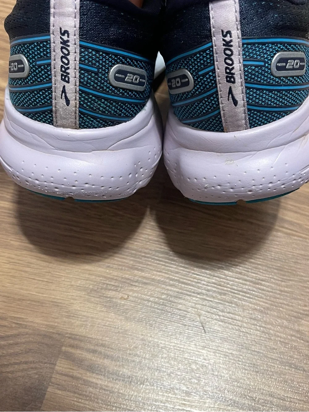 Brooks Womens Glycerin 20 Ocean/Lilac Running Athletic Sneakers 8.5 1203691B499